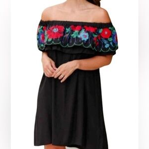 Sz L Umgee Cotton Mexican Embroidered Off the Shoulder Dress